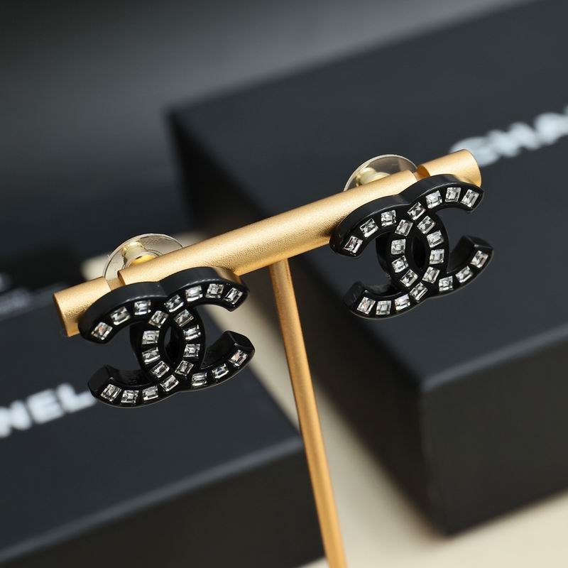 Chanel  Earring 03yxs500 (2)