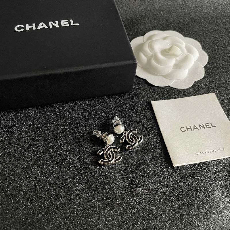 Chanel  Earring 03yxs511 (2)