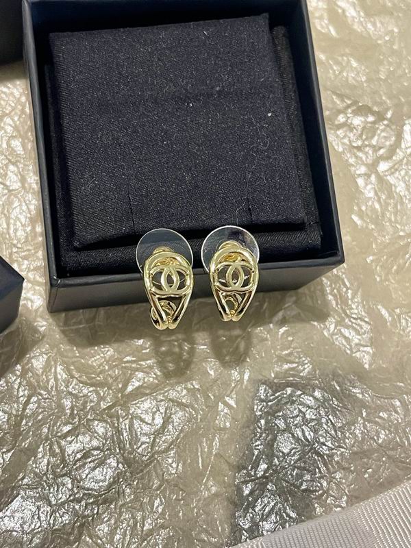 Chanel  Earring 03yxs55 (2)