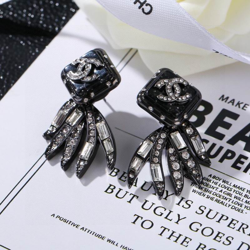 Chanel  Earring 03yxs556 (2)