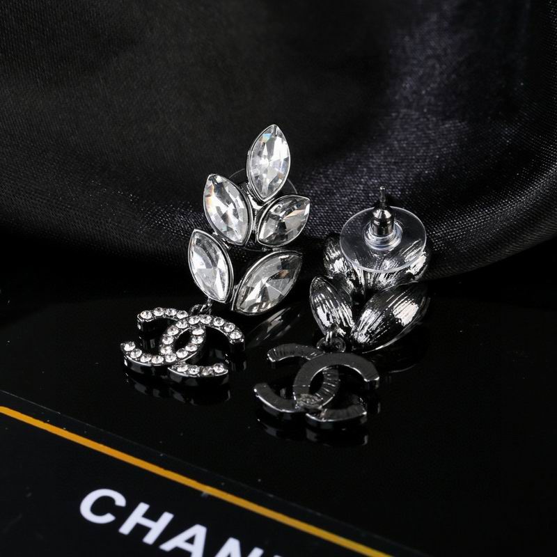Chanel  Earring 03yxs559 (7)
