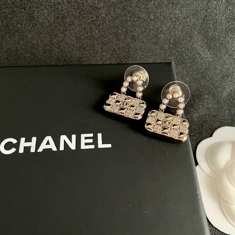 Chanel  Earring 03yxs570 (5)
