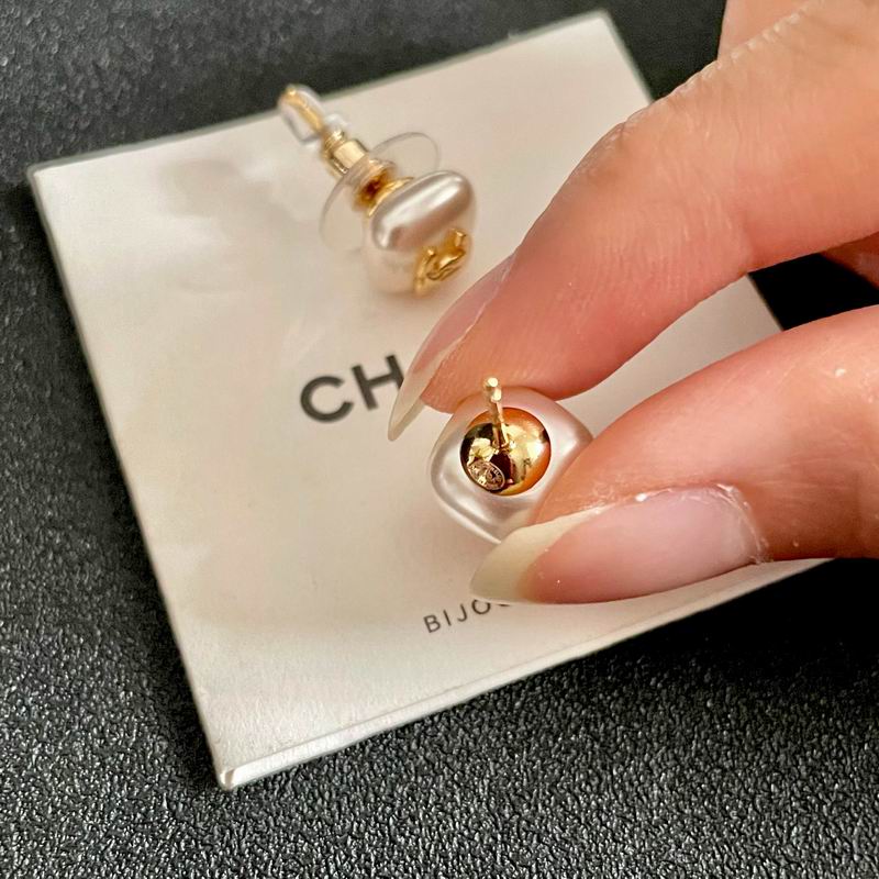 Chanel  Earring 03yxs605 (4)