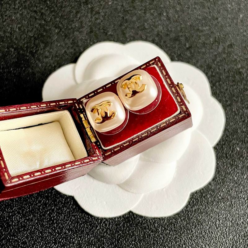 Chanel  Earring 03yxs605 (5)