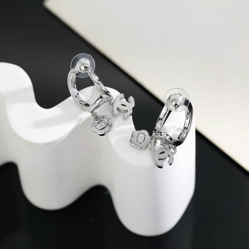 Chanel  Earring 03yxs608 (5)