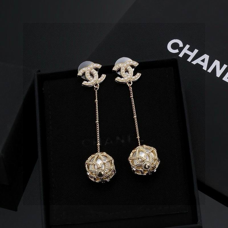 Chanel  Earring 03yxs612 (1)