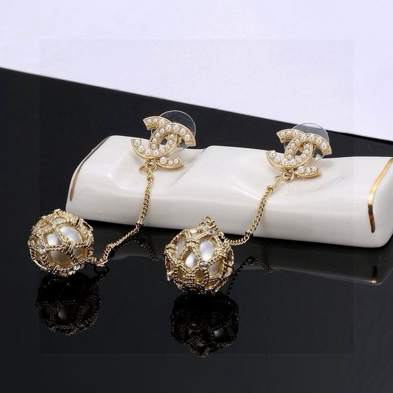 Chanel  Earring 03yxs612 (5)