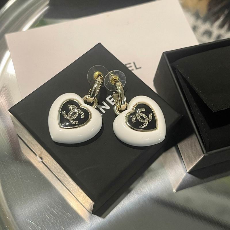 Chanel  Earring 03yxs618 (7)
