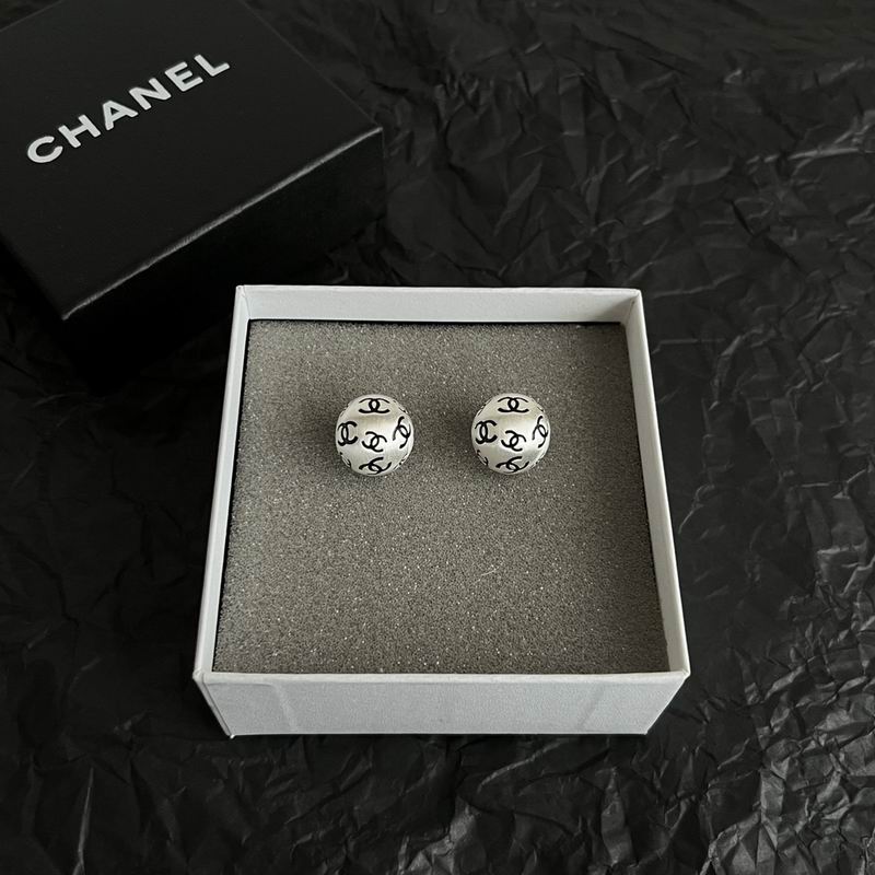Chanel  Earring 03yxs621 (1)