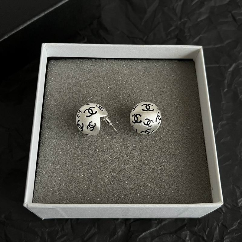 Chanel  Earring 03yxs621 (6)