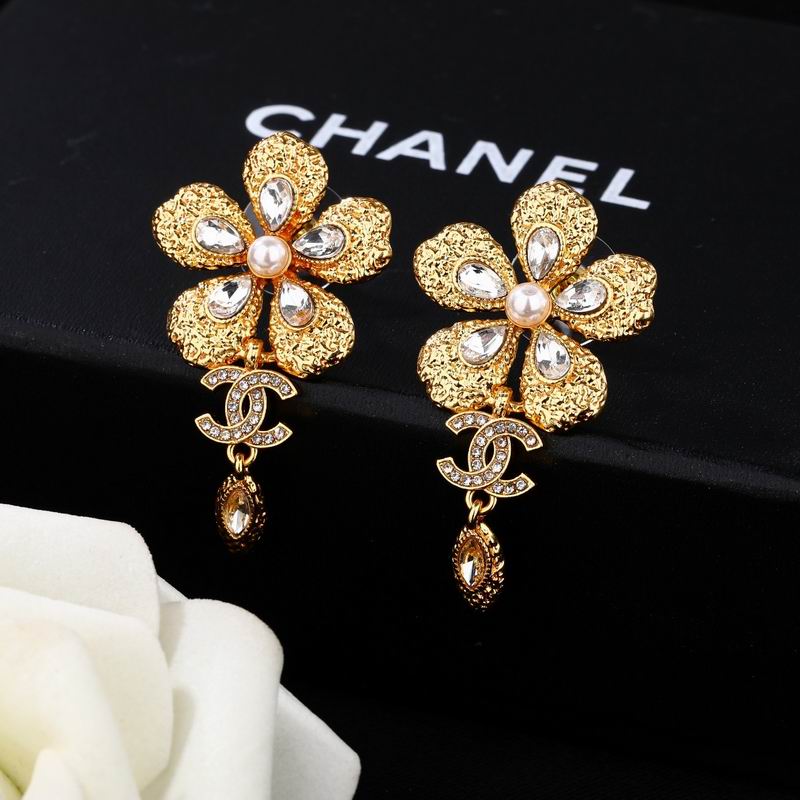 Chanel  Earring 03yxs624 (7)