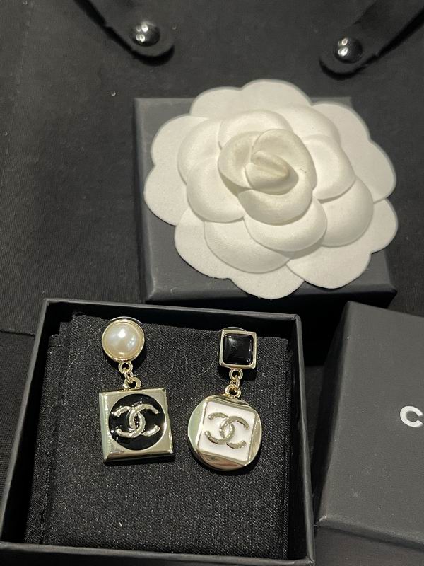 Chanel  Earring 03yxs629 (5)