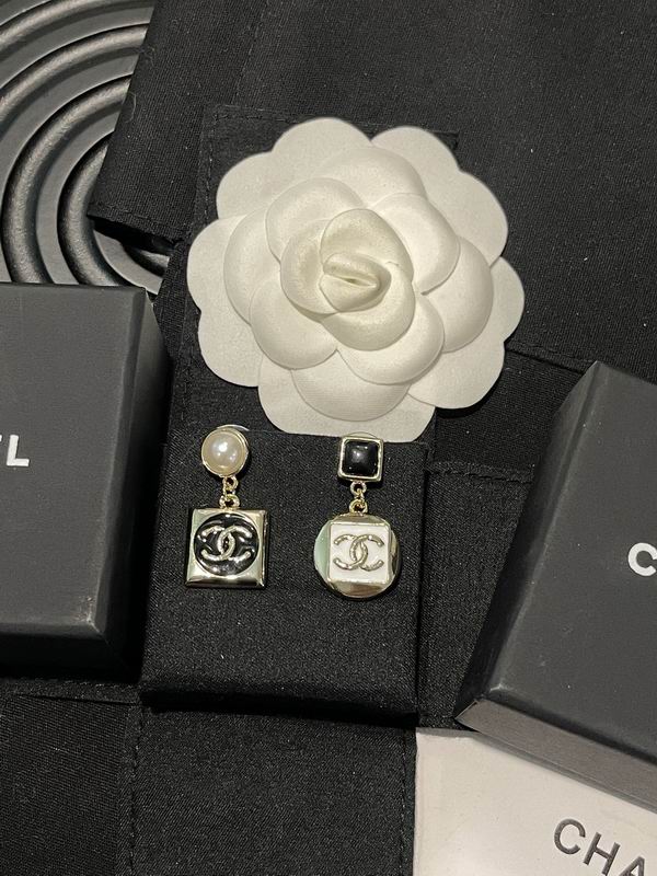 Chanel  Earring 03yxs629 (7)