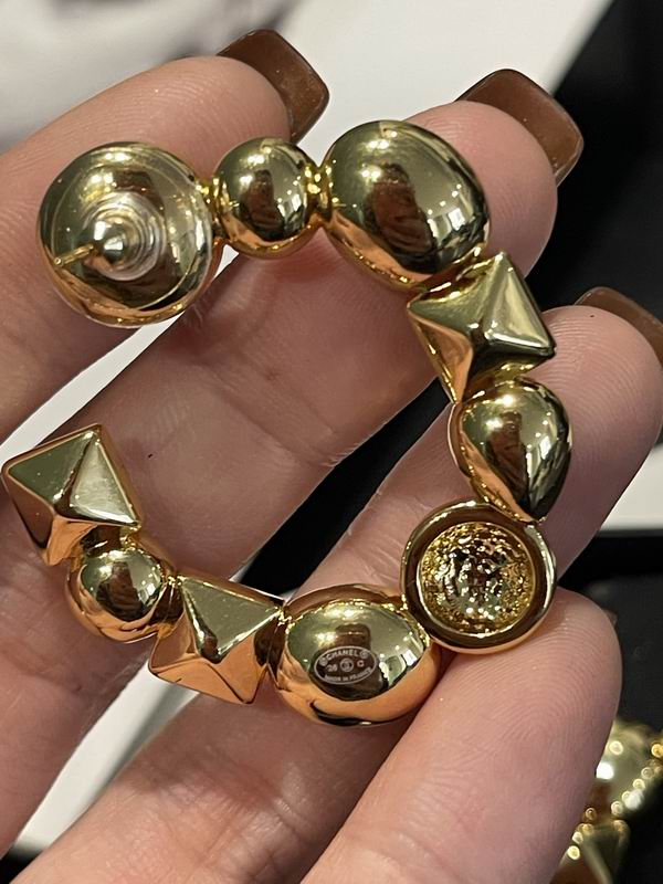 Chanel  Earring 03yxs633 (7)