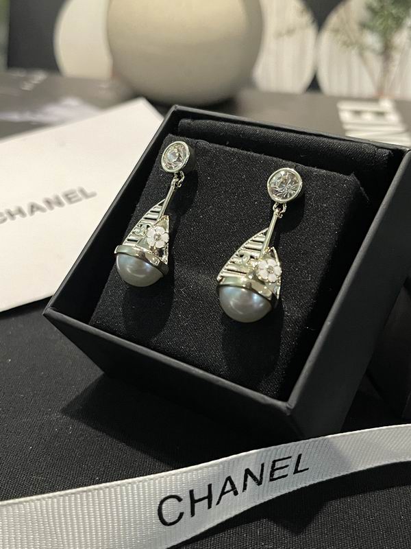 Chanel  Earring 03yxs636 (6)