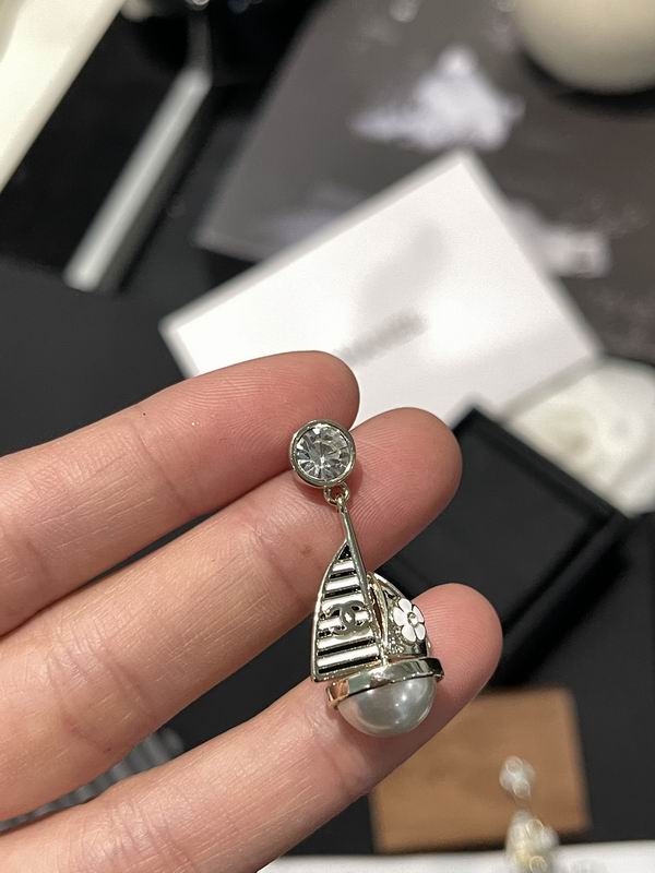 Chanel  Earring 03yxs636 (7)