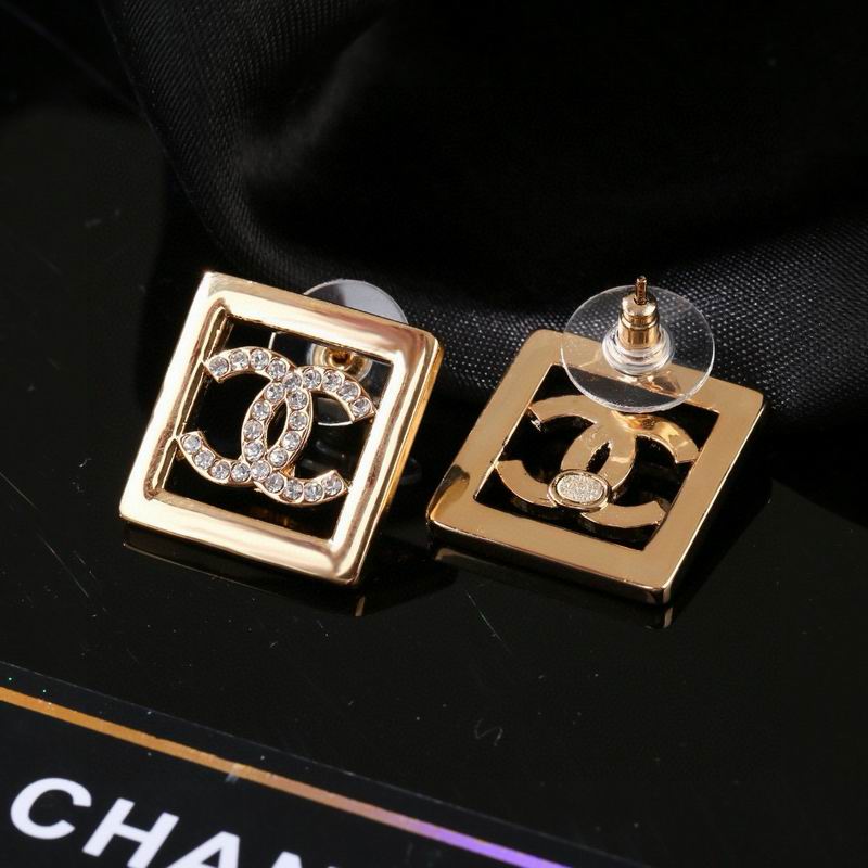 Chanel  Earring 03yxs638 (7)