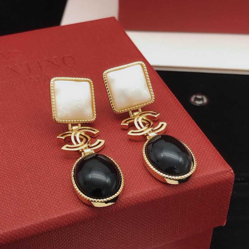Chanel  Earring 03yxs643 (3)