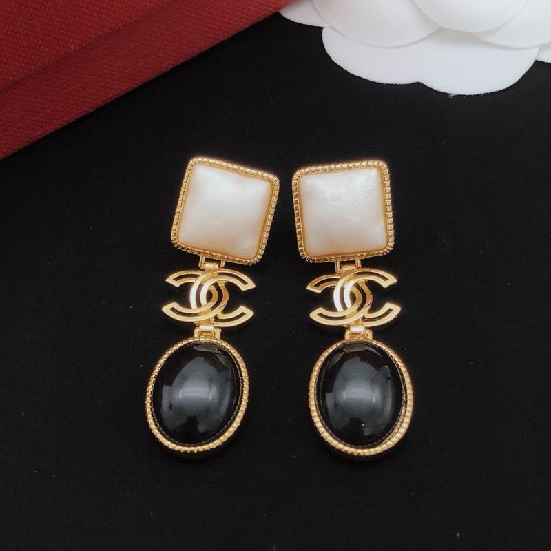 Chanel  Earring 03yxs643 (8)