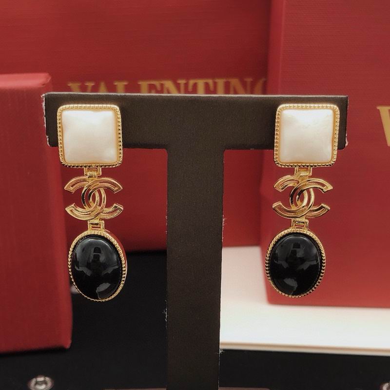 Chanel  Earring 03yxs643 (9)