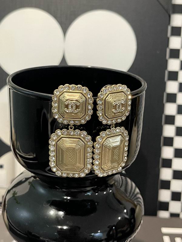 Chanel  Earring 03yxs663 (6)