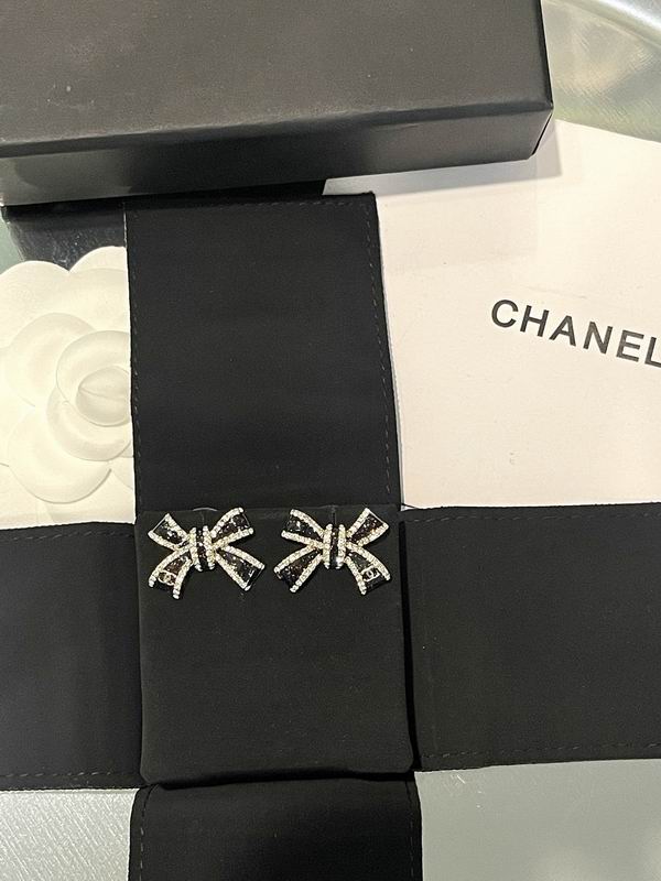 Chanel  Earring 03yxs666 (7)