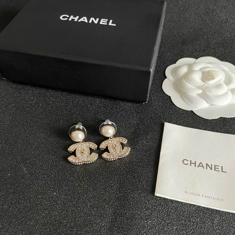 Chanel  Earring 03yxs669 (1)