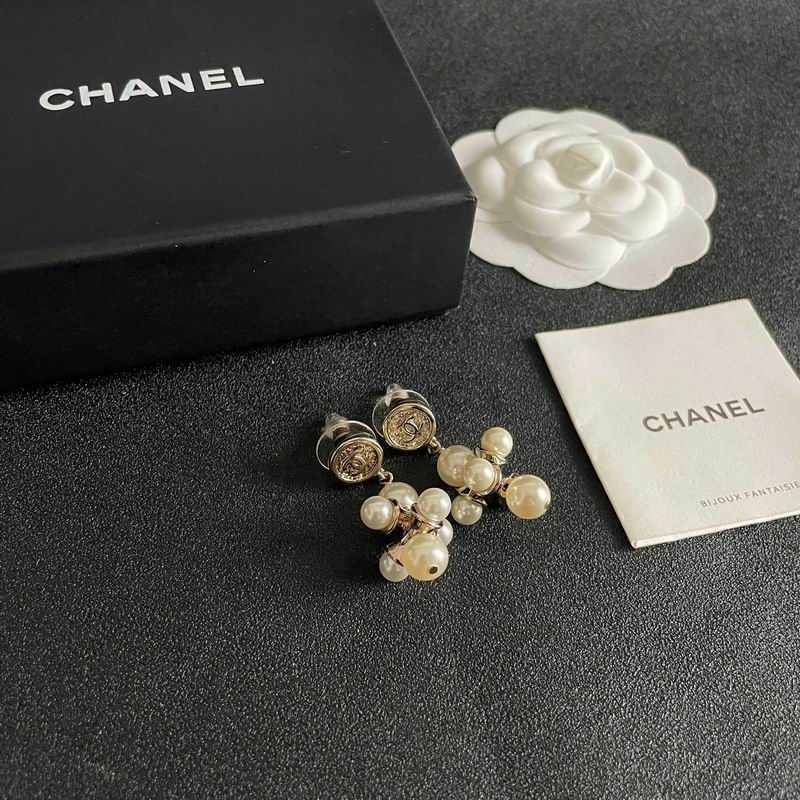 Chanel  Earring 03yxs79 (2)