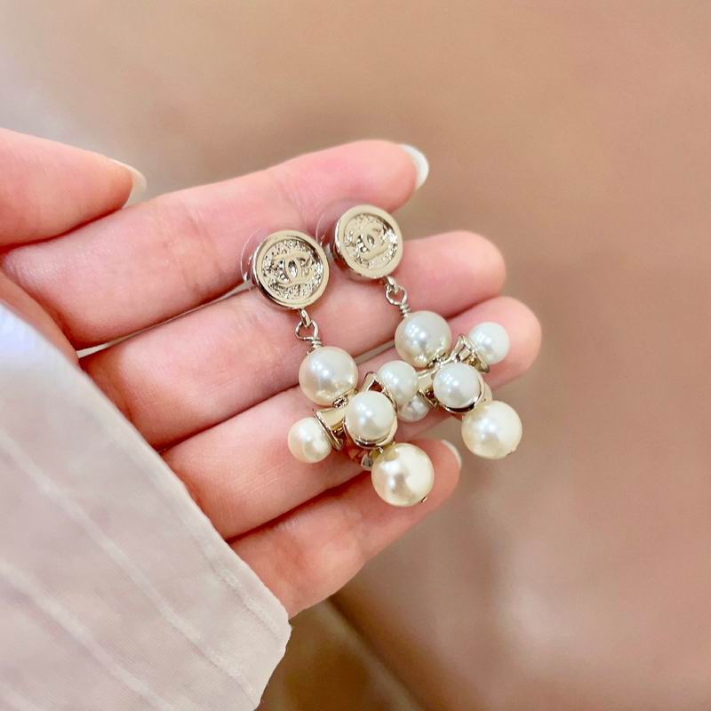 Chanel  Earring 03yxs79 (6)