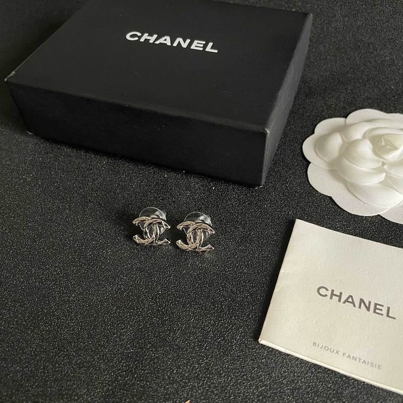 Chanel  Earring 03yxs81 (8)