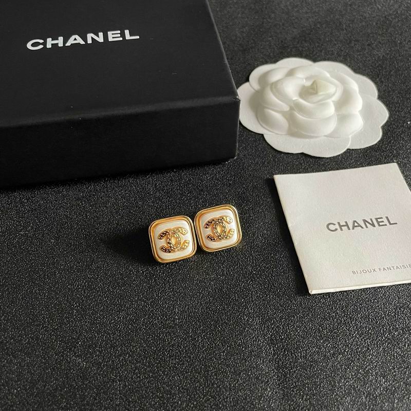 Chanel  Earring 04yxs04 (9)