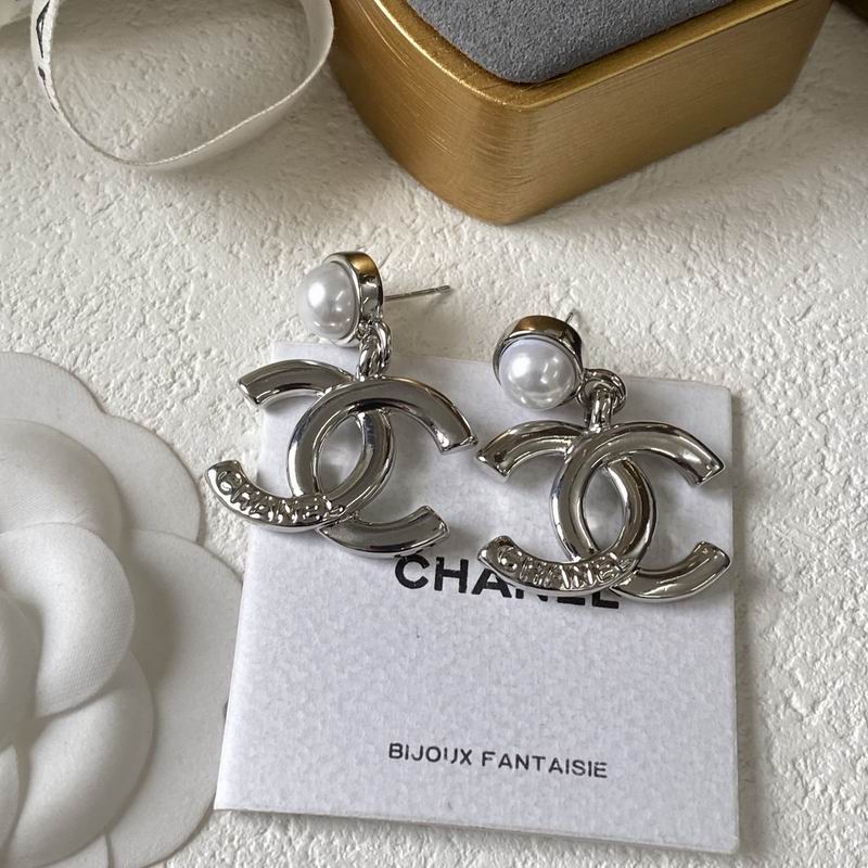 Chanel  Earring 04yxs17 (8)
