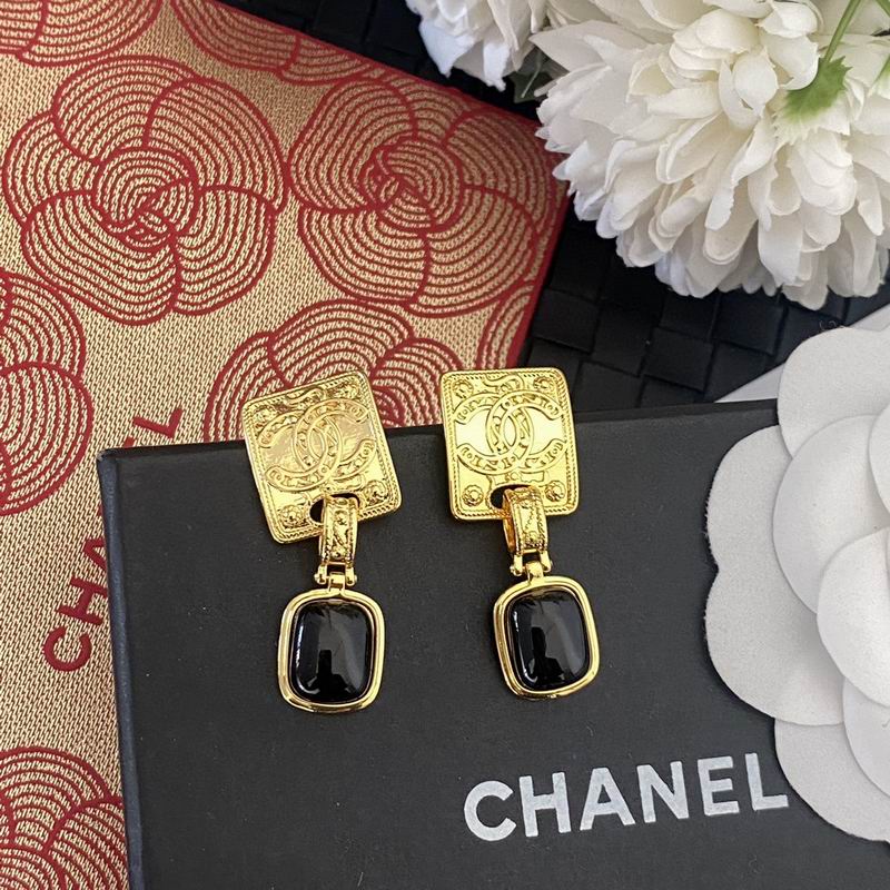Chanel  Earring 04yxs185 (5)
