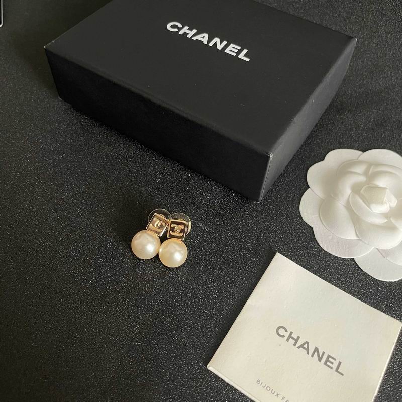 Chanel  Earring 04yxs421 (1)