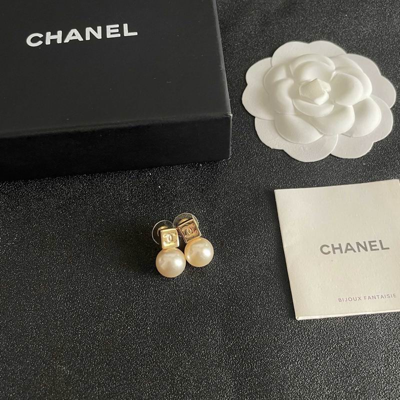 Chanel  Earring 04yxs421 (2)