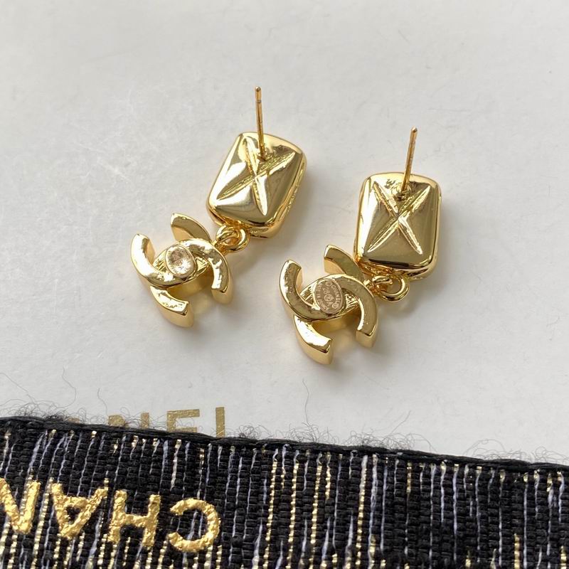 Chanel  Earring 04yxs442 (3)