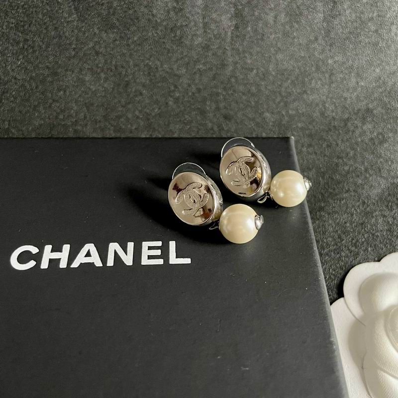 Chanel  Earring 04yxs463 (5)
