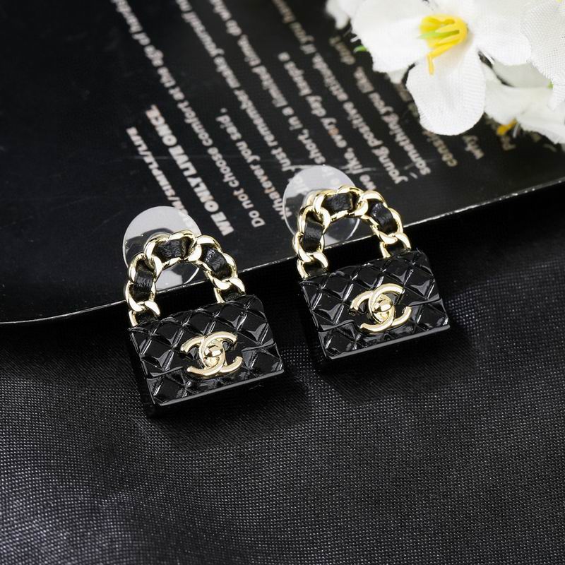 Chanel  Earring 04yxs480 (3)
