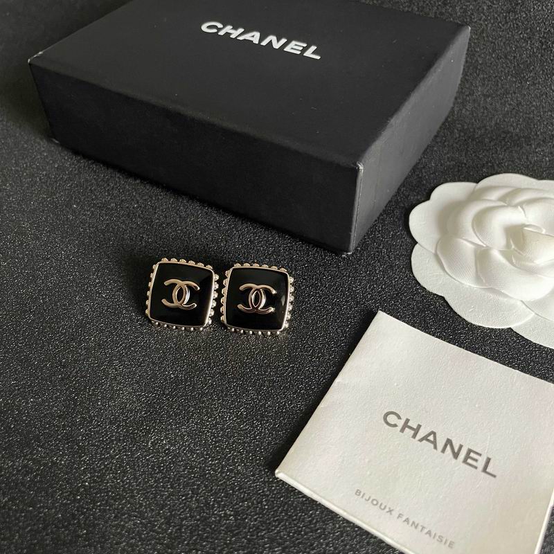 Chanel  Earring 04yxs64 (3)