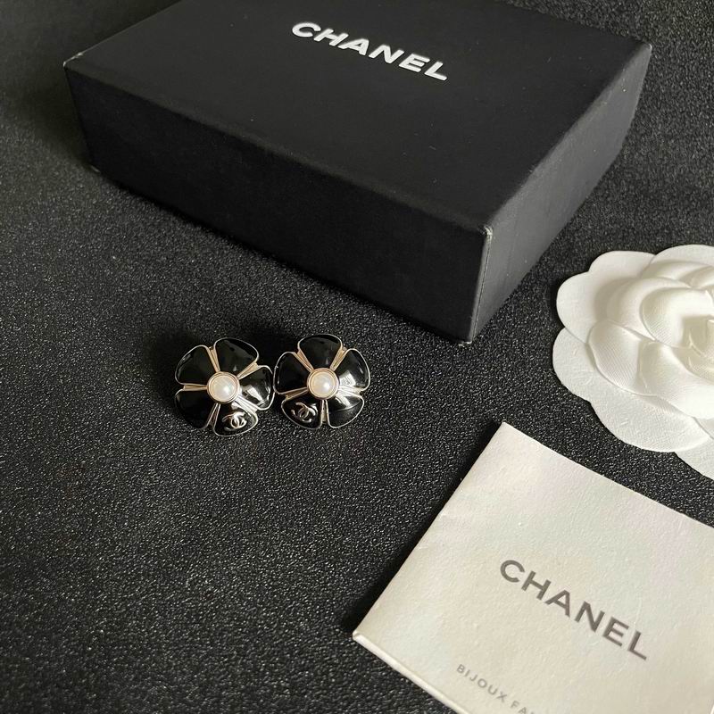 Chanel  Earring 04yxs66 (3)