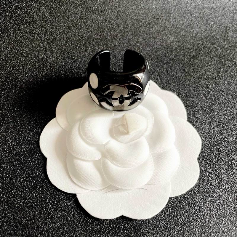Chanel  Ring 03yxs21 (4)