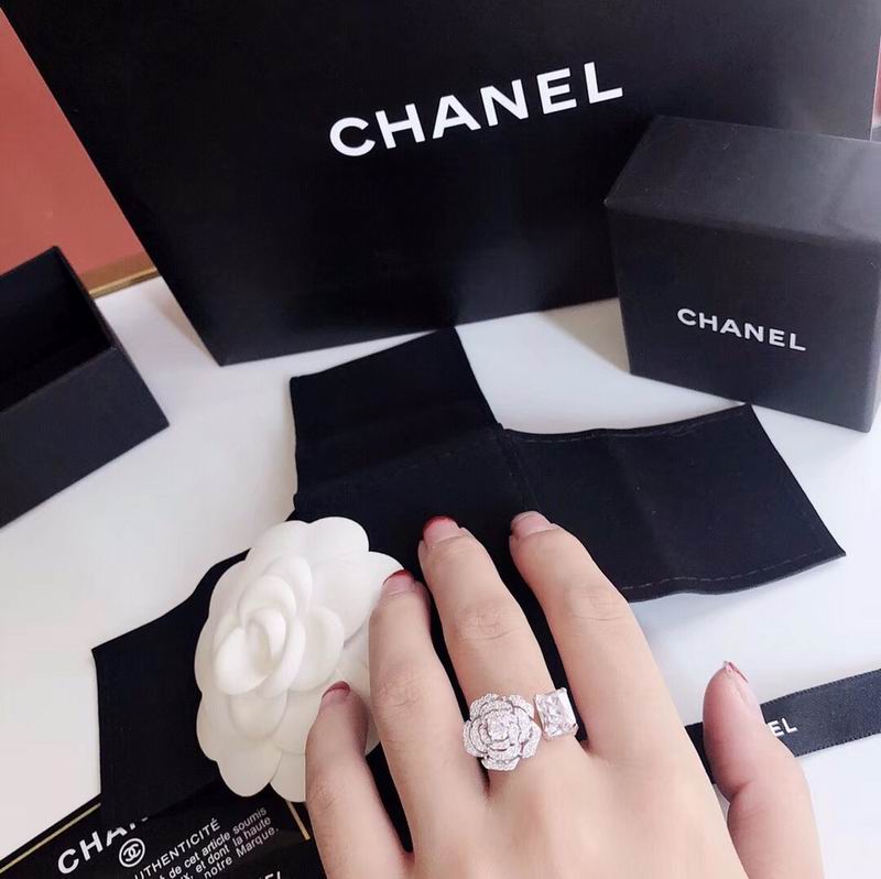 Chanel  Ring 03yxs23 (2)