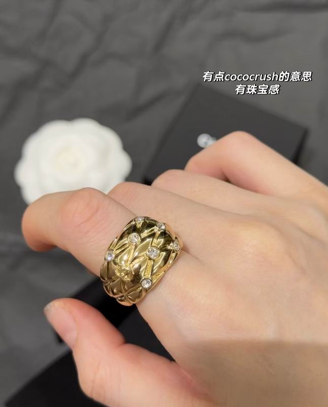 Chanel  Ring 03yxs27 (5)