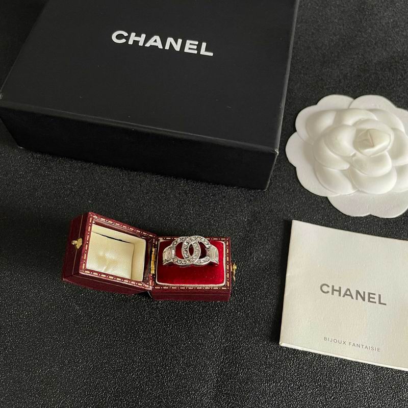 Chanel  Ring 04yxs31 (1)