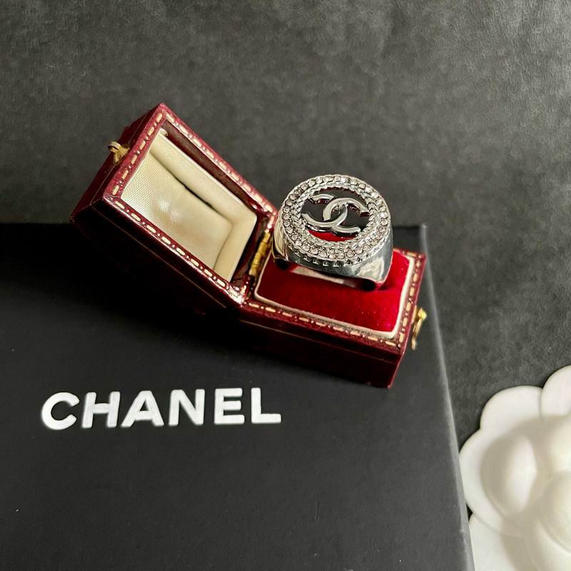 Chanel  Ring 04yxs32 (5)