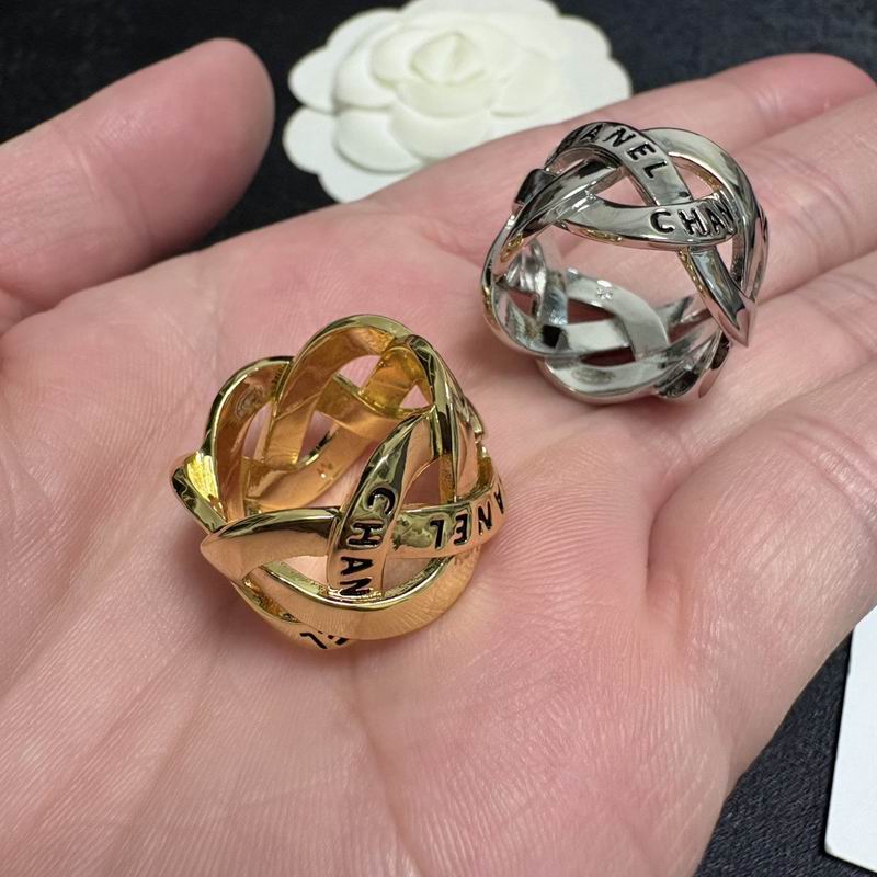 Chanel  Ring 04yxs44 (6)