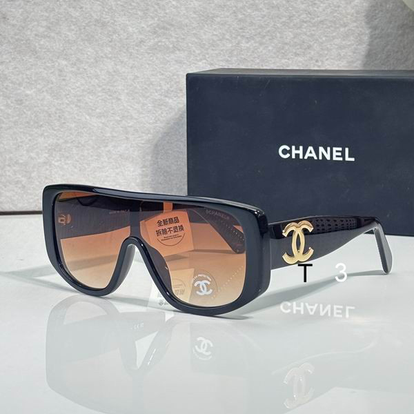 Chanel 5495 130-131 c02