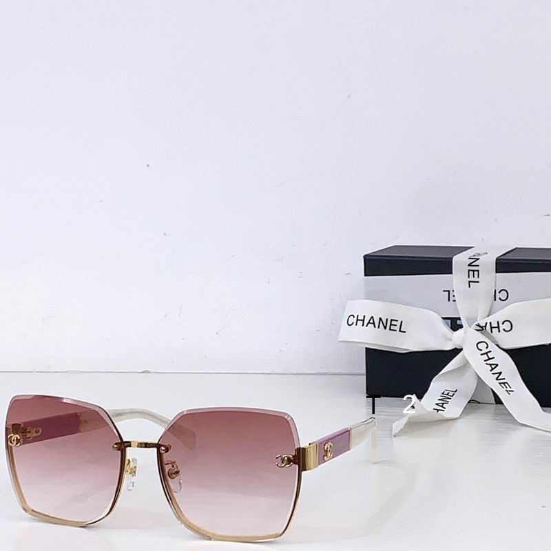 Chanel 5504 62 16-145 b02