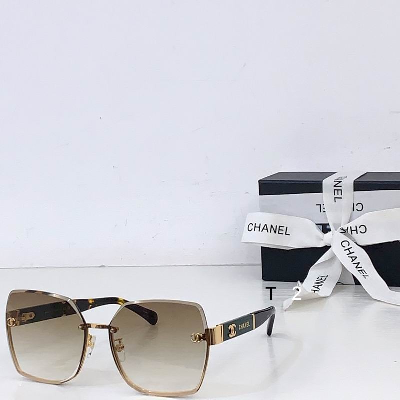 Chanel 5504 62 16-145 b06