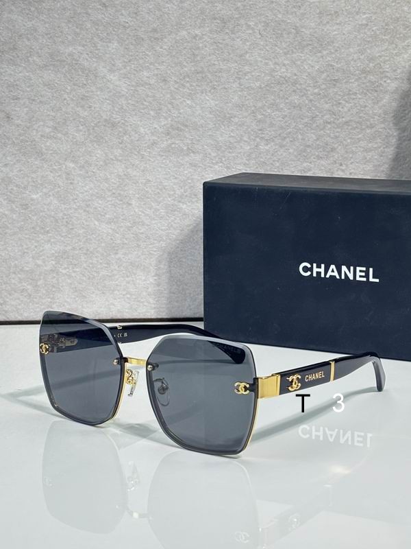 Chanel 5504 62 16-145 c01